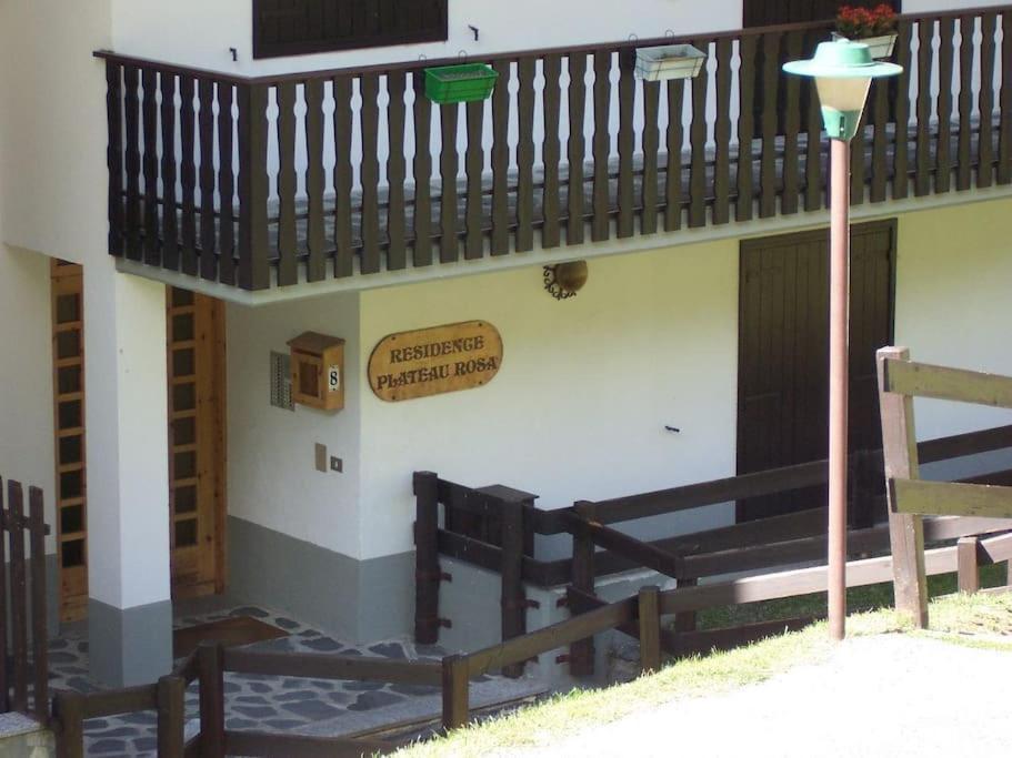 Valtournenche Appartamento Comodo Alle Piste Singlin Exterior foto
